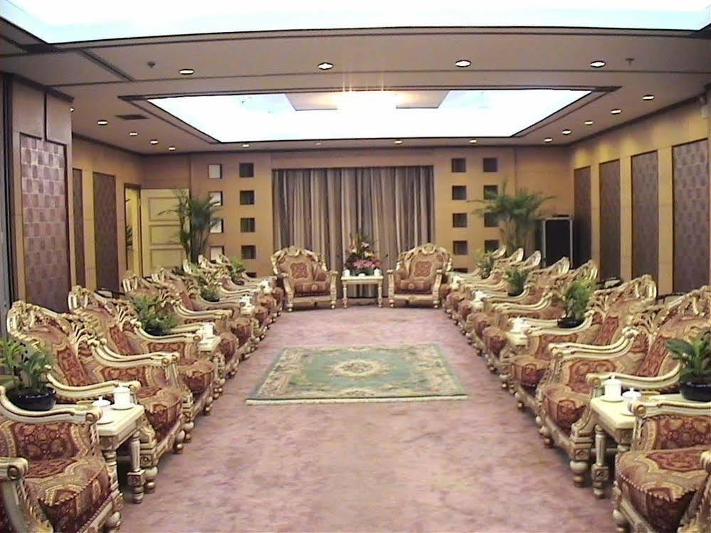 Tianjin Tianyu Hotel Экстерьер фото